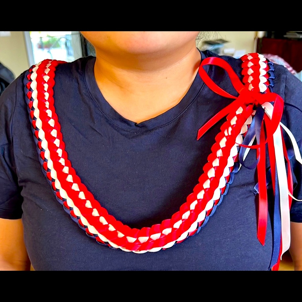 Hawaiian style Ribbon Lei